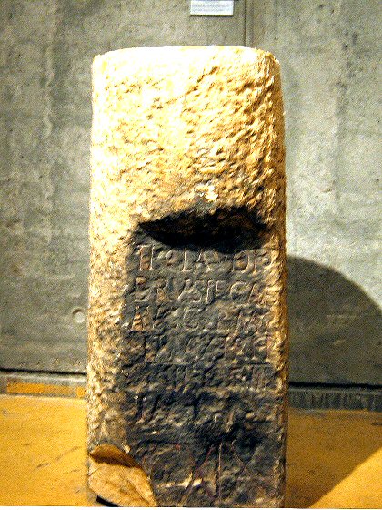 01beli022875.JPG